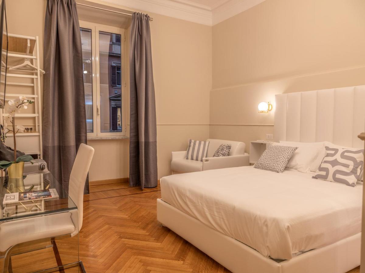 Vatican Palace Suites By Premium Suites Collection — Photos 1